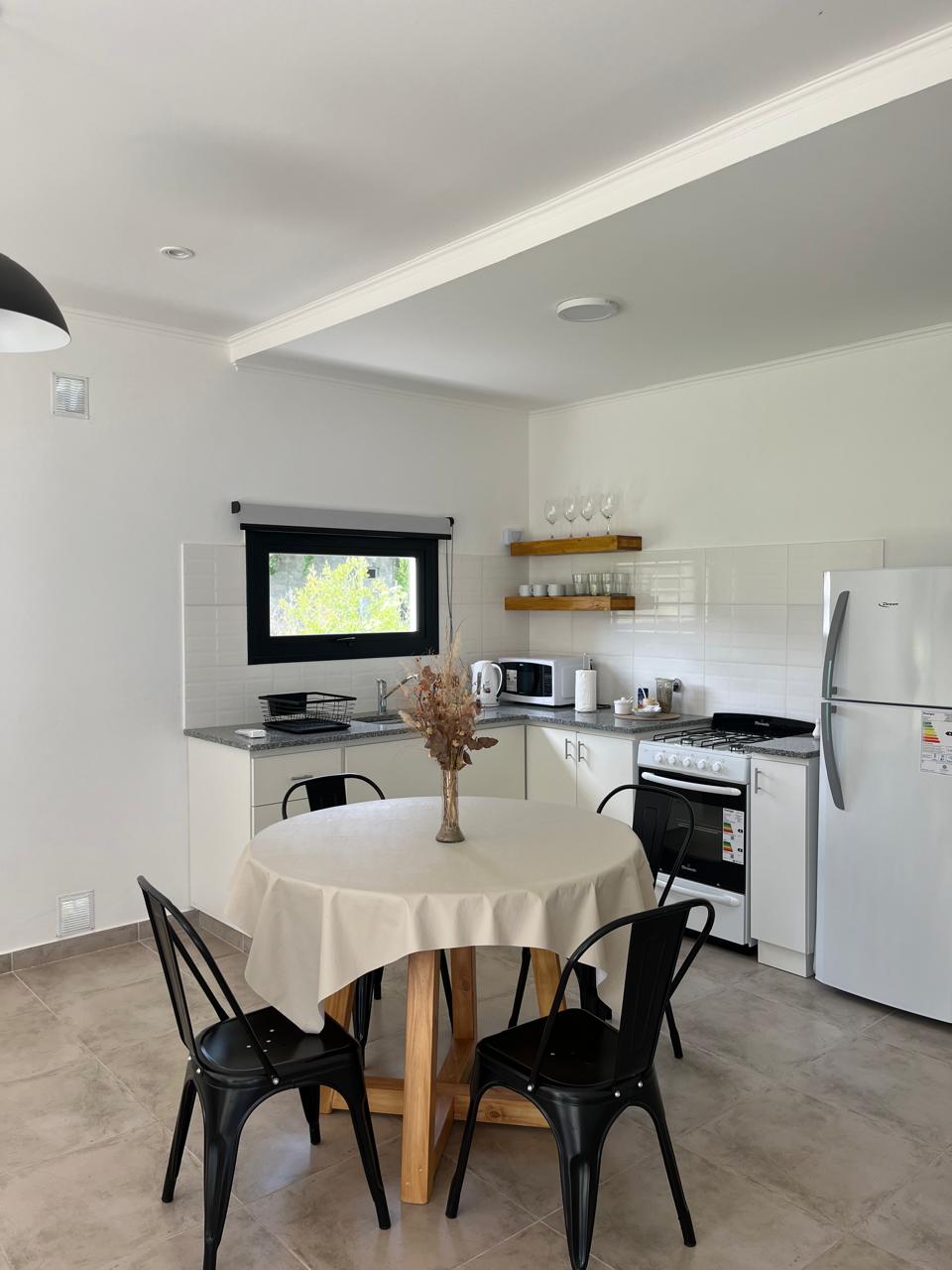 Cocina comedor - La Elenita Tandil